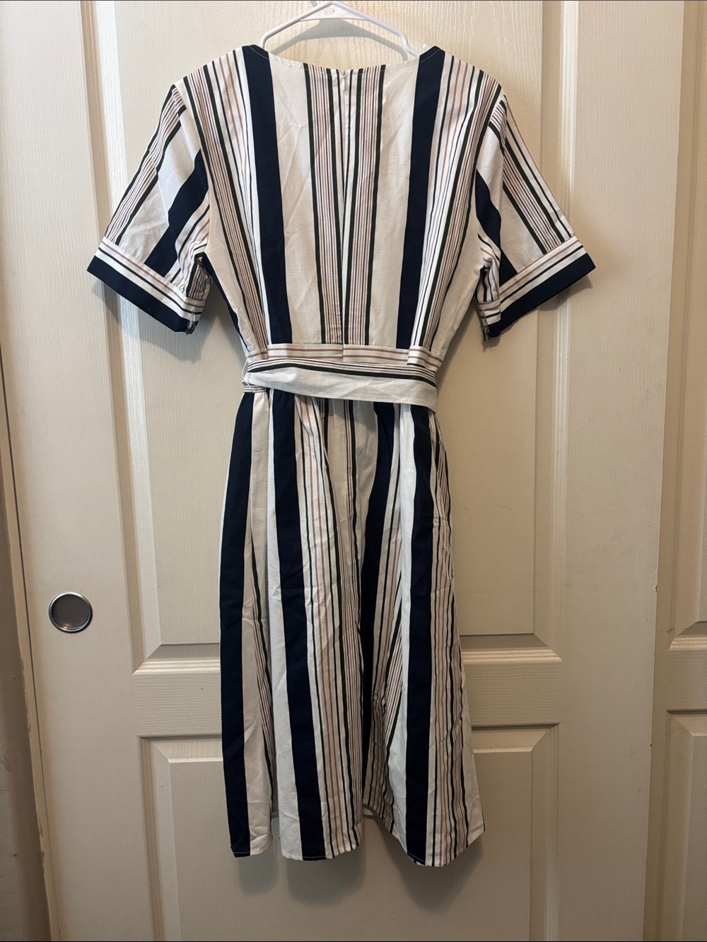 New w/out Tags orange creek Navy and White Striped Midi Dress with Tie Waist - Picture 3 of 4
